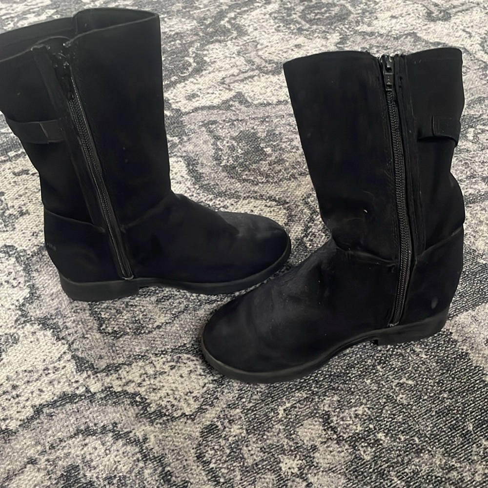 Stride Rite Suede Boots - Picture 5 of 6